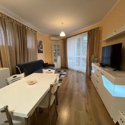 Аренда комфортного 2-комнатного апартамента, Бриз, Варна, Болгария